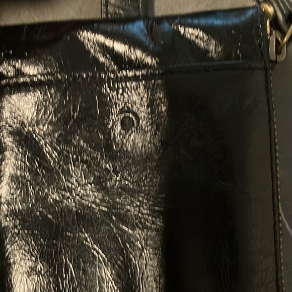 HOBO Leather Wristlet Wallet & Phone - Picture 4 of 8